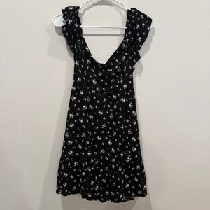 Hollister Black Floral Ruffle Sleeve Tie Back Mini Dress Small Regular